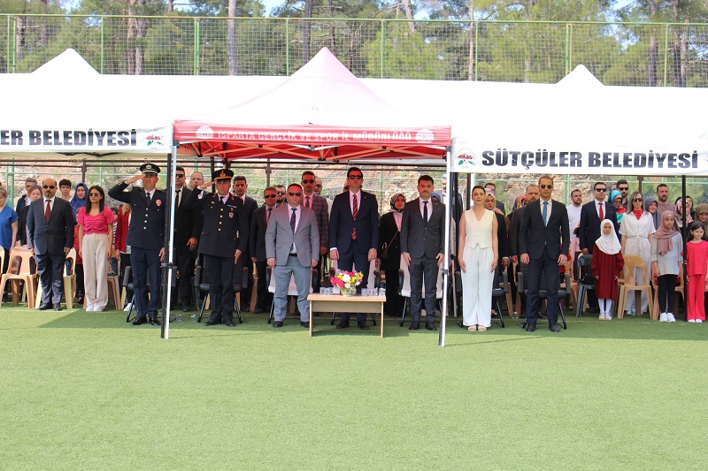 İlçemizde 19 Mayıs Atatürk'ü Anma ve Gençlik ve Spor Bayramı Coşkuyla Kutlandı